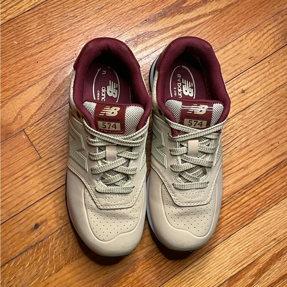 NEW BALANCE 574 - Picture 5 of 6